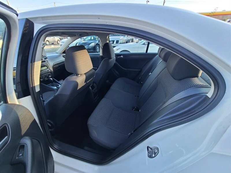 2014 Volkswagen A6 Jetta - Image 11 of 14