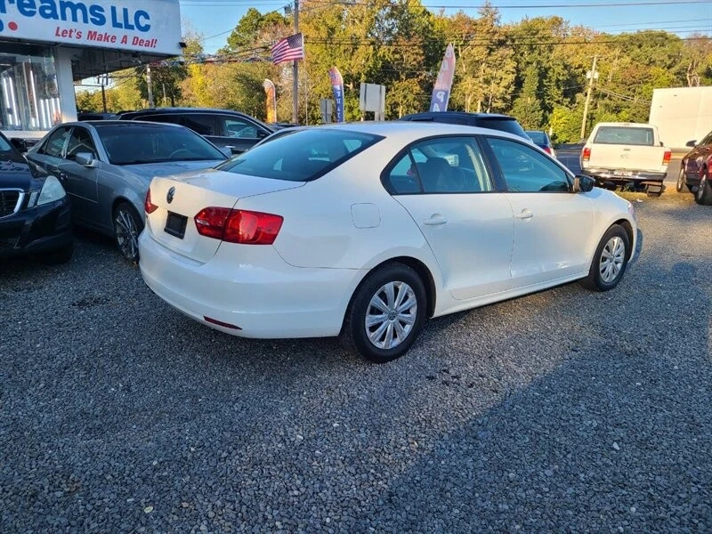 2014 Volkswagen A6 Jetta - Image 5 of 14