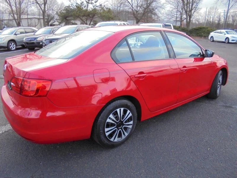 2014 Volkswagen A6 Jetta - Image 6 of 12
