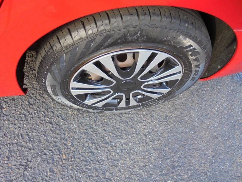 2014 Volkswagen A6 Jetta - Image 11 of 12