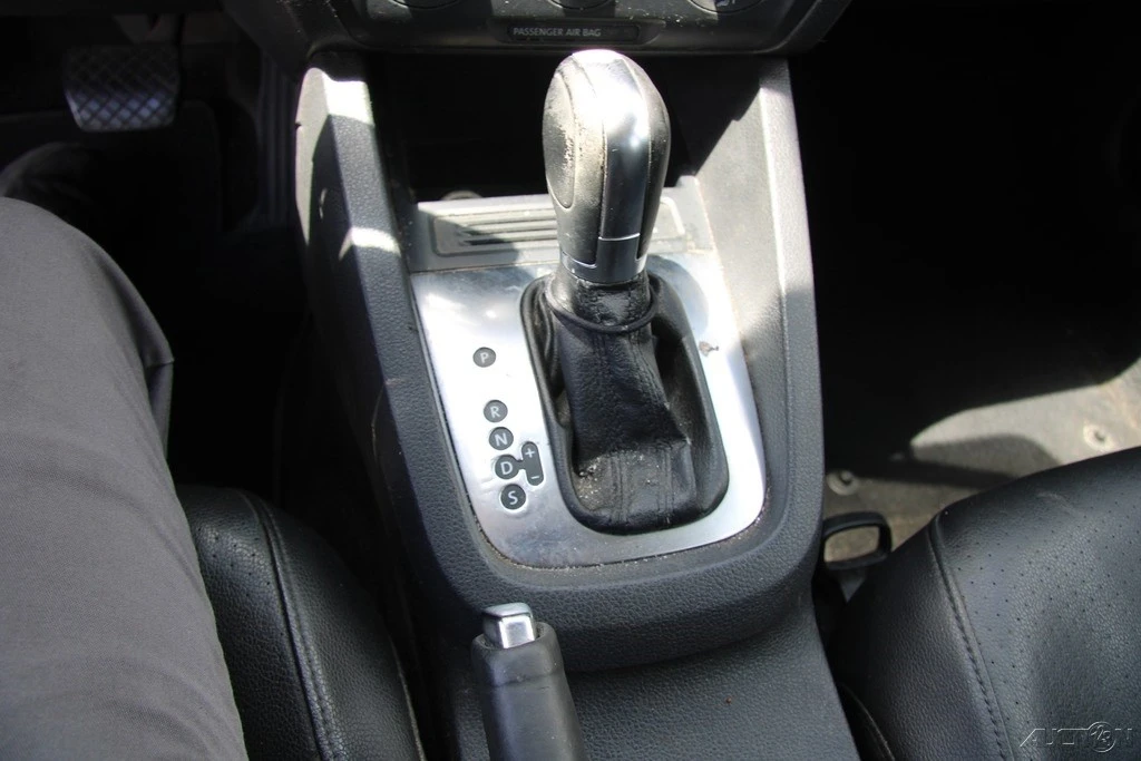 2014 Volkswagen A6 Jetta - Image 20 of 24