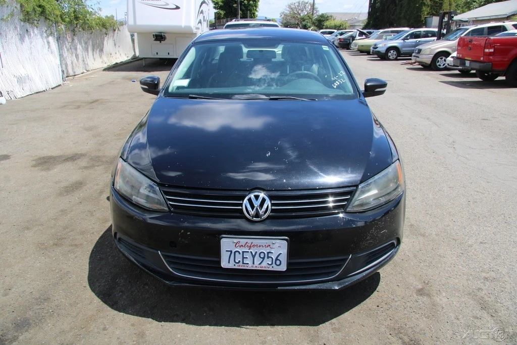 2014 Volkswagen A6 Jetta - Image 12 of 24