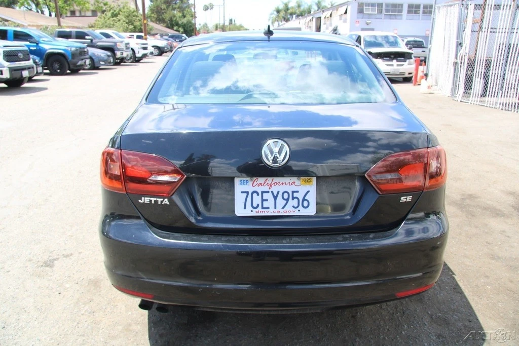 2014 Volkswagen A6 Jetta - Image 6 of 24