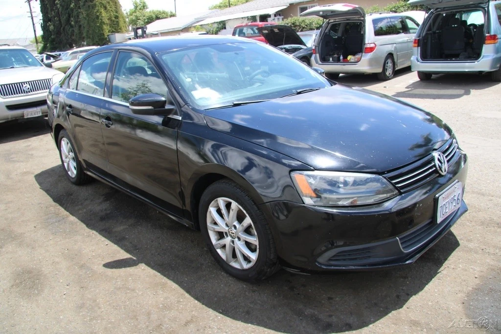 2014 Volkswagen A6 Jetta - Image 10 of 24