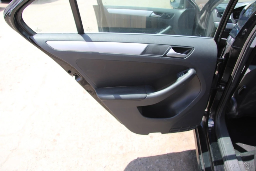 2014 Volkswagen A6 Jetta - Image 21 of 24