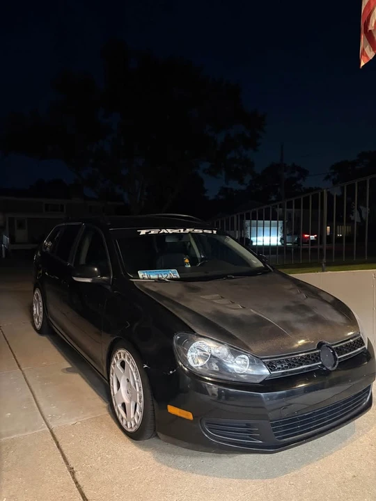 2014 Volkswagen A4 Jetta - Image 2 of 15