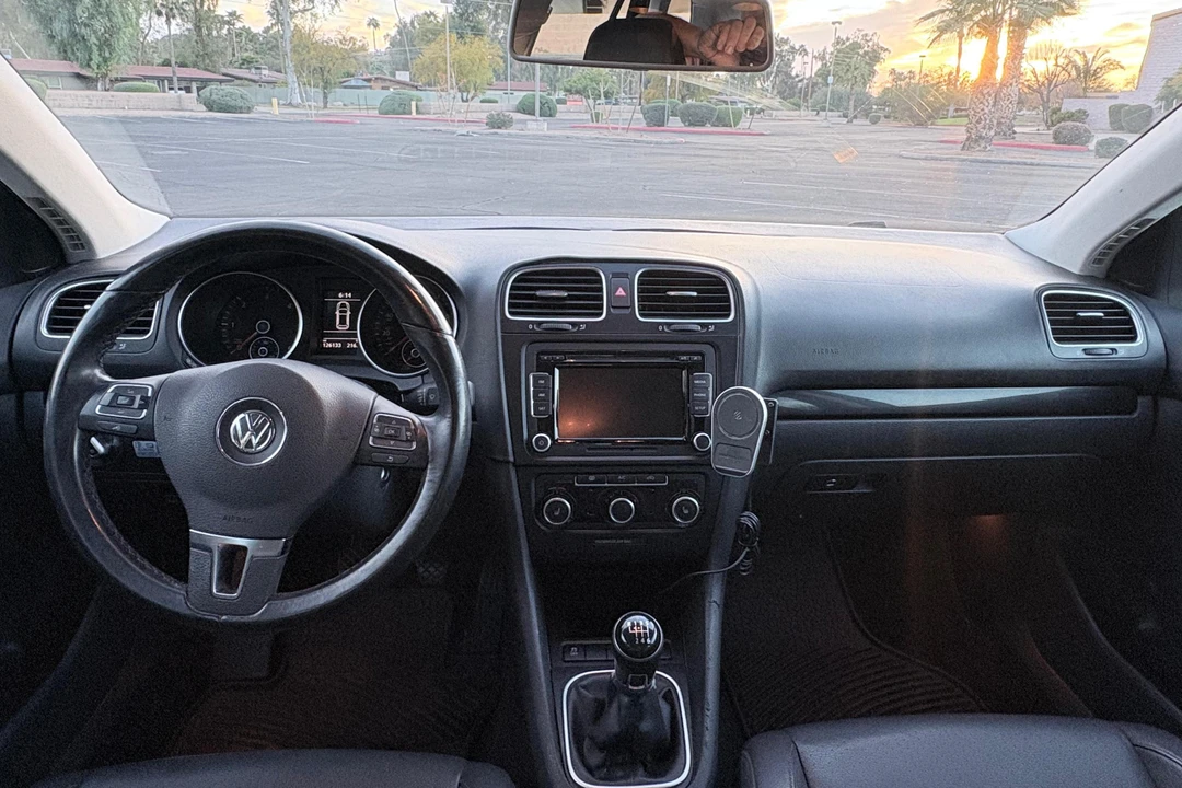 2014 Volkswagen A6 Jetta - Image 21 of 31