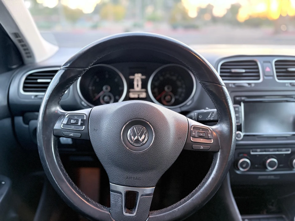 2014 Volkswagen A6 Jetta - Image 30 of 31