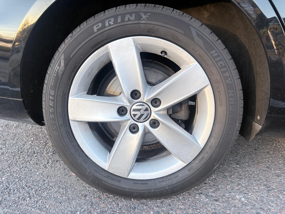 2014 Volkswagen A6 Jetta - Image 19 of 31