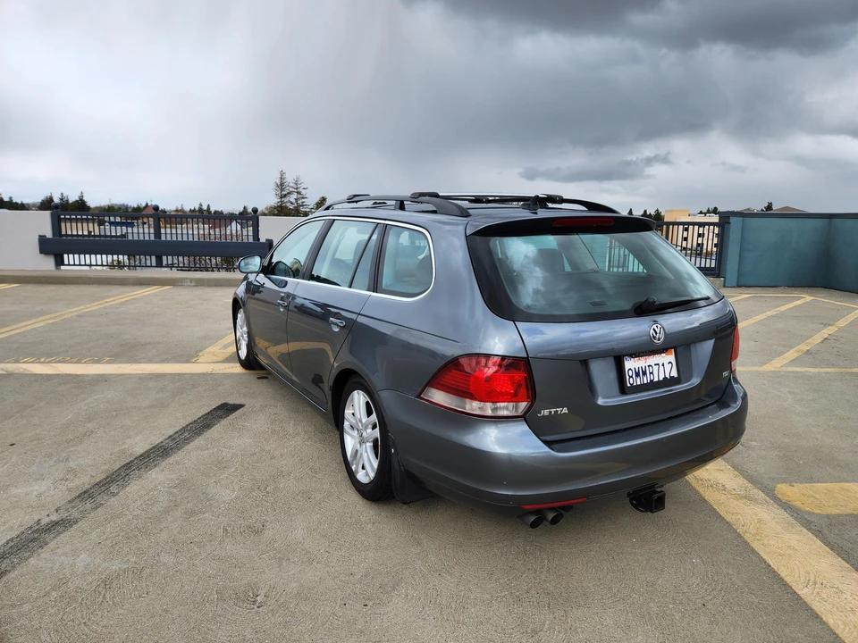 2014 Volkswagen A4 Jetta - Image 12 of 31
