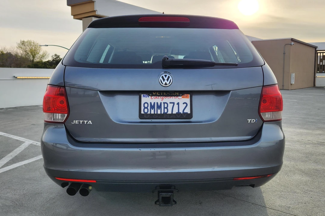 2014 Volkswagen A4 Jetta - Image 5 of 31