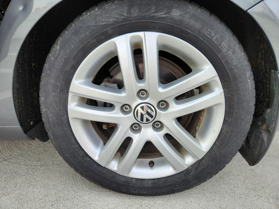 2014 Volkswagen A4 Jetta - Image 25 of 31