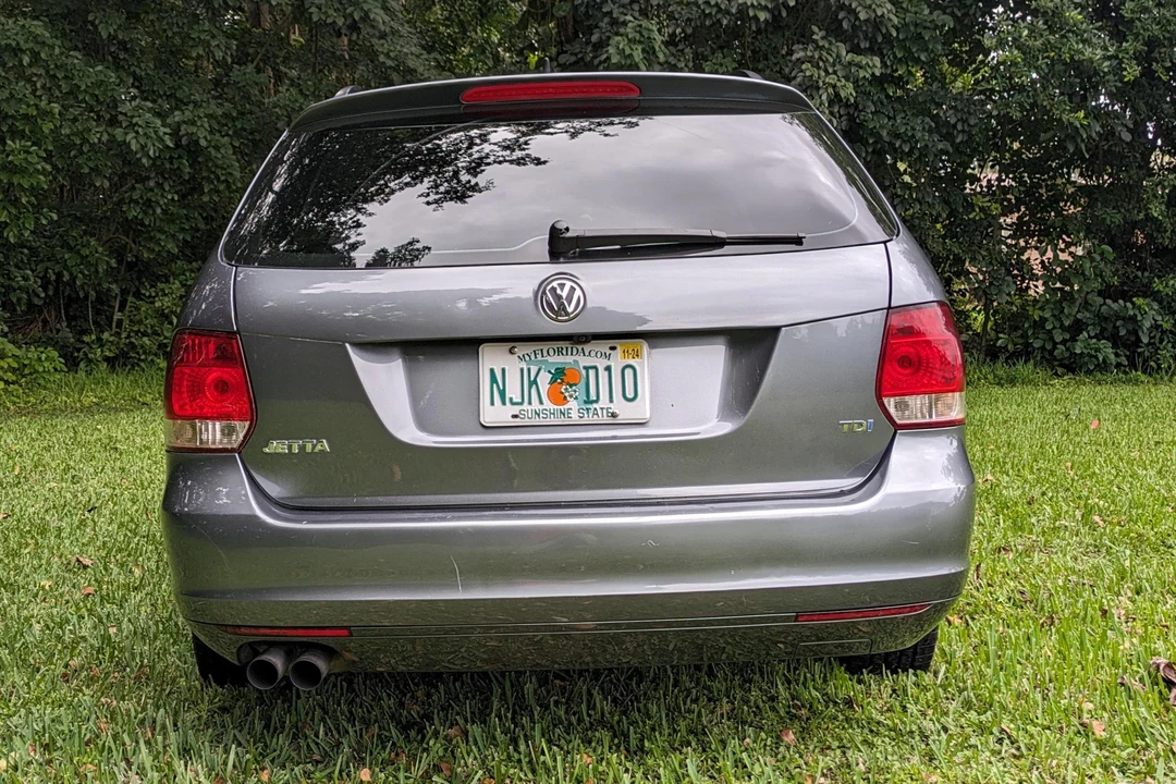 2014 Volkswagen A6 Jetta - Image 13 of 31