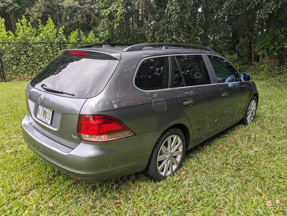 2014 Volkswagen A6 Jetta - Image 16 of 31