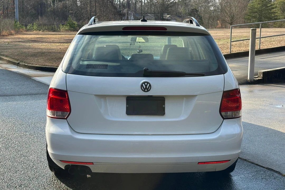 2014 Volkswagen A6 Jetta - Image 5 of 31
