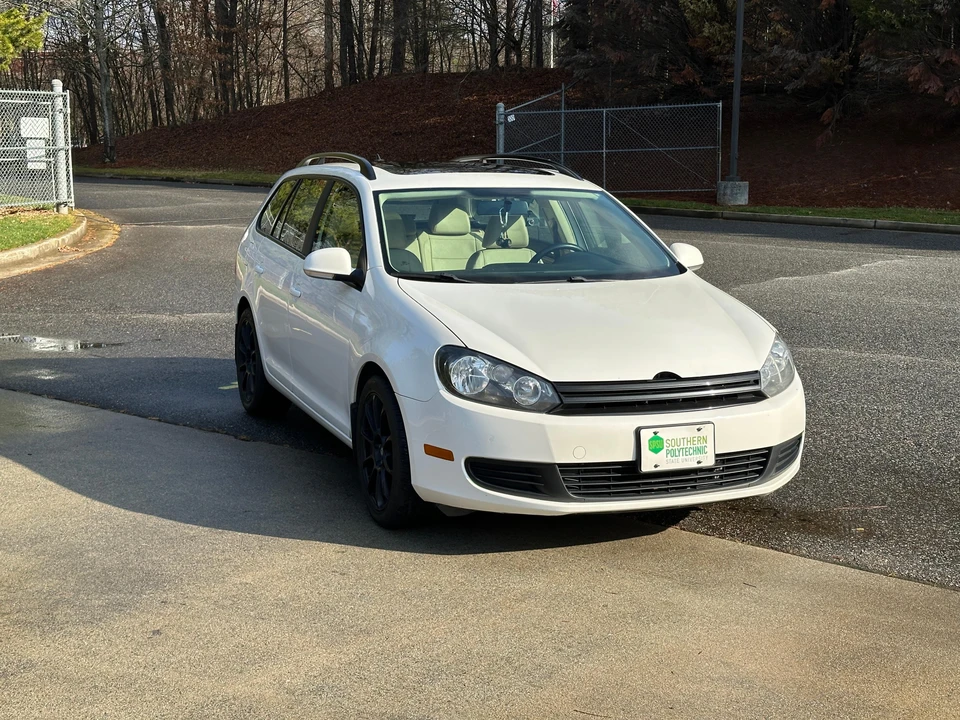 2014 Volkswagen A6 Jetta - Image 13 of 31