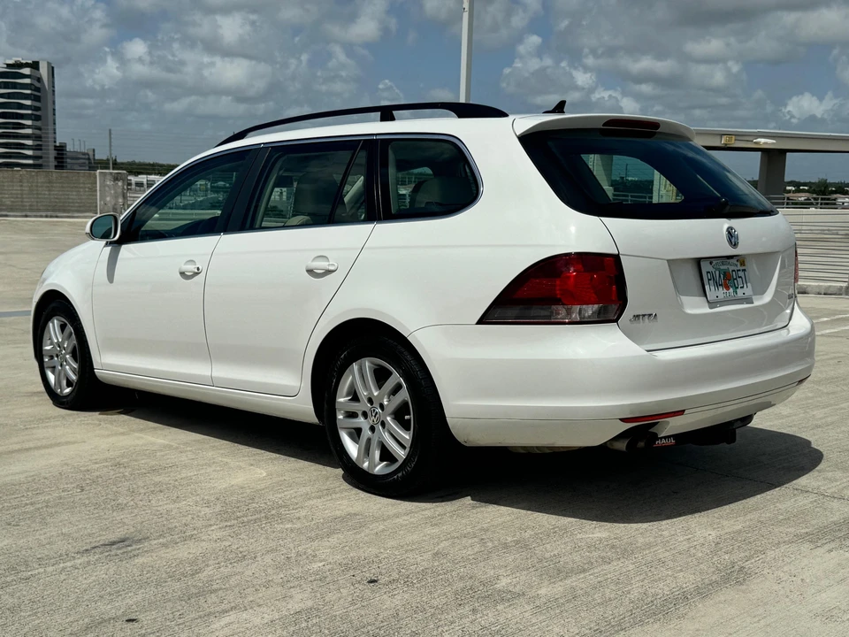 2014 Volkswagen A4 Jetta - Image 13 of 31