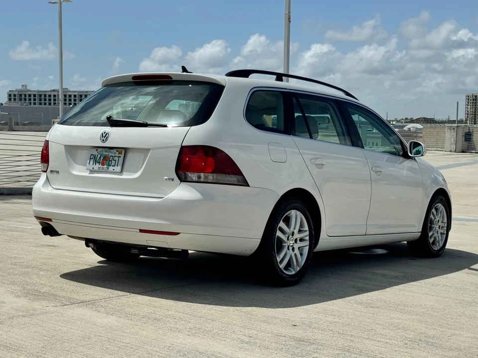 2014 Volkswagen A4 Jetta - Image 19 of 31