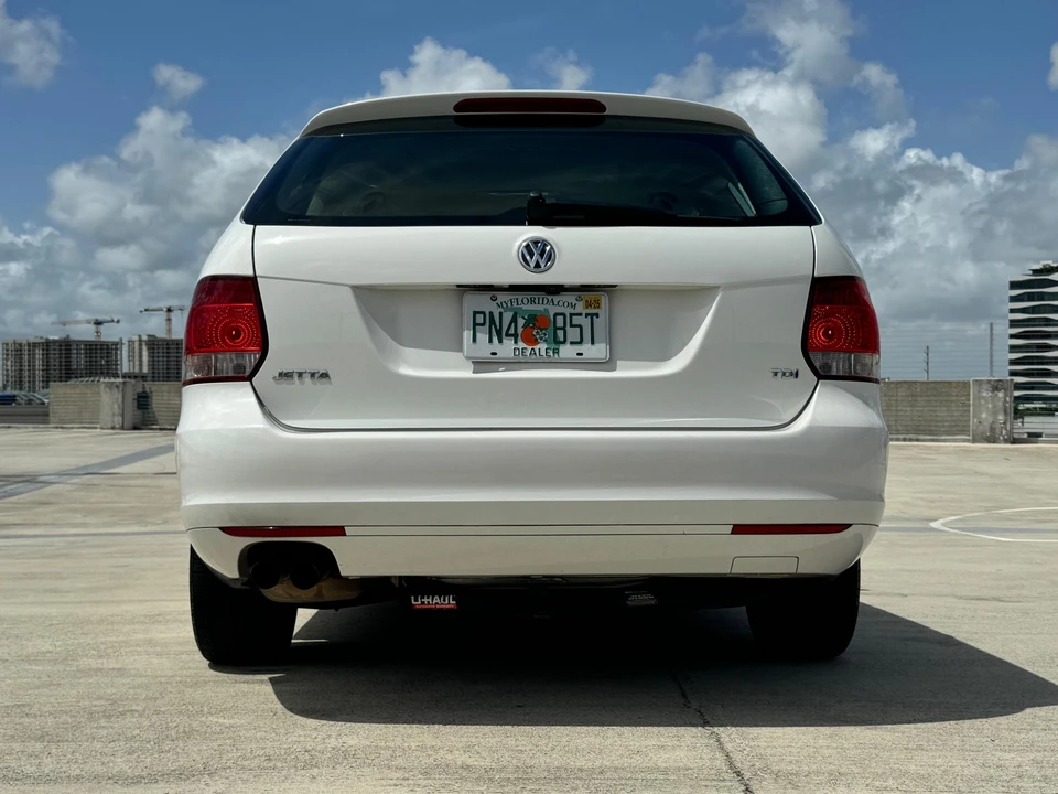 2014 Volkswagen A4 Jetta - Image 17 of 31