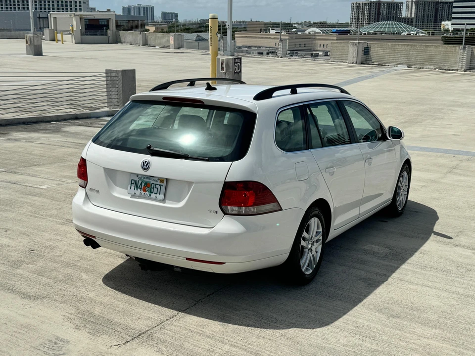 2014 Volkswagen A4 Jetta - Image 18 of 31