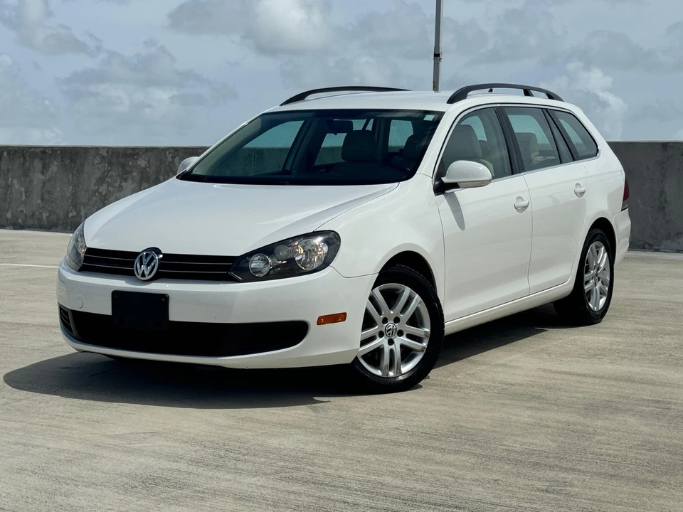 2014 Volkswagen A4 Jetta - Image 10 of 31
