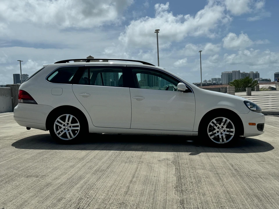2014 Volkswagen A4 Jetta - Image 21 of 31