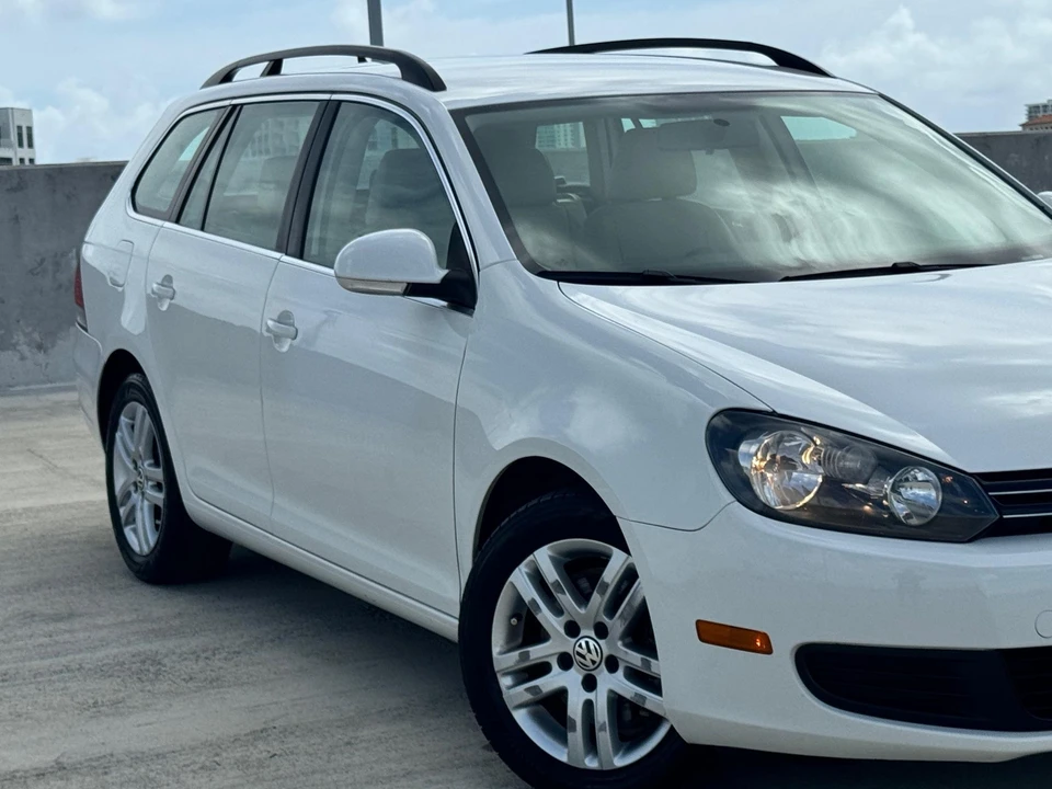 2014 Volkswagen A4 Jetta - Image 25 of 31