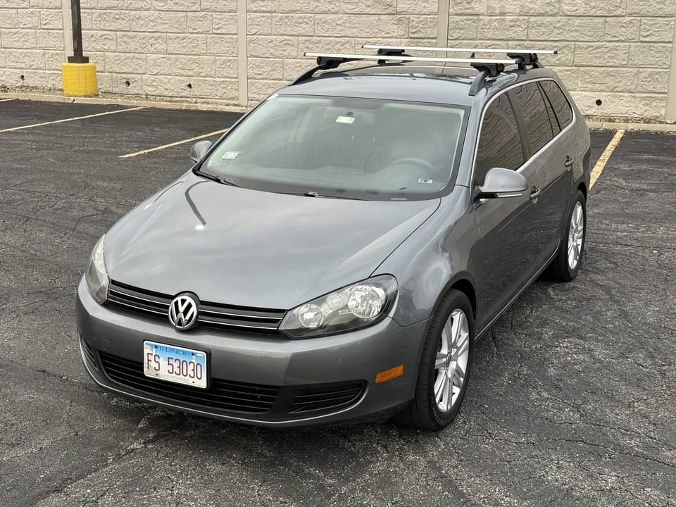 2014 Volkswagen A6 Jetta - Image 9 of 31
