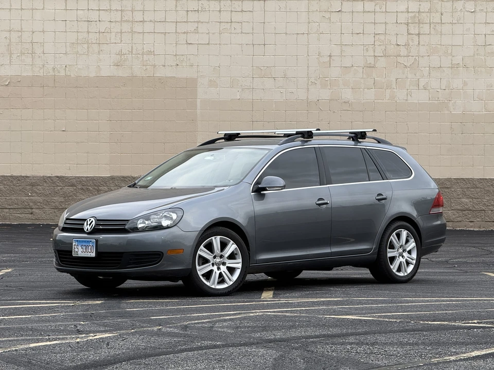 2014 Volkswagen A6 Jetta - Image 3 of 31