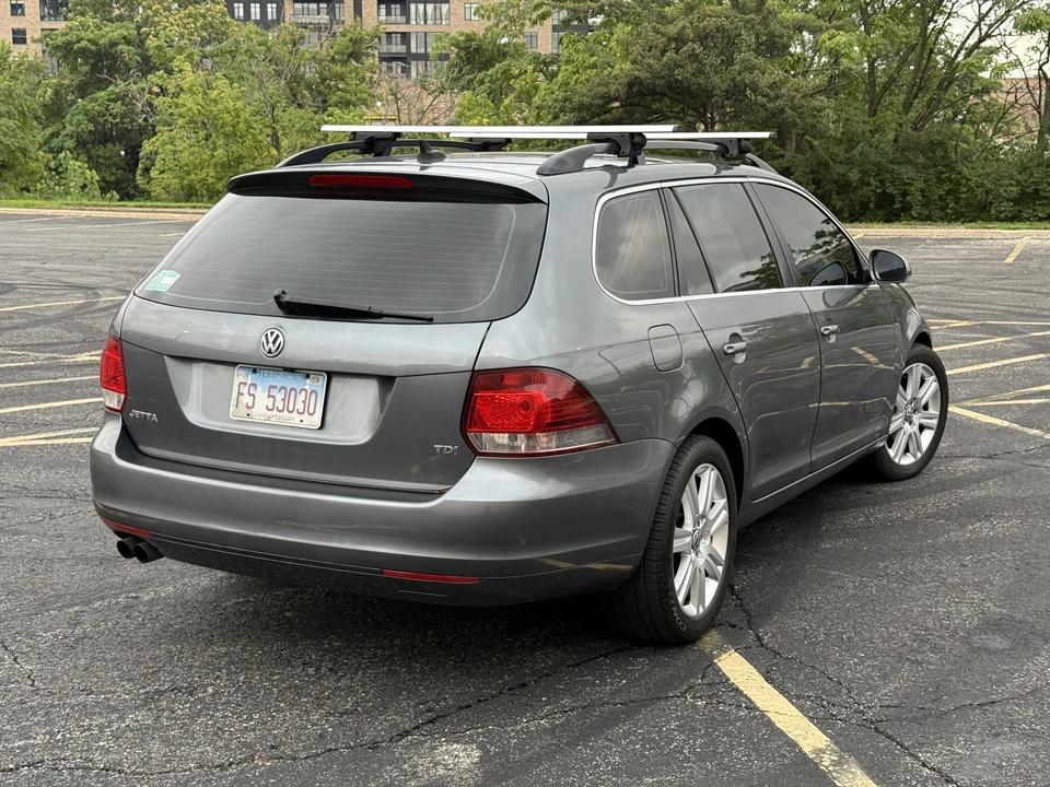 2014 Volkswagen A6 Jetta - Image 18 of 31