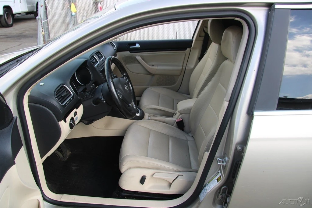 2014 Volkswagen A4 Jetta - Image 15 of 21