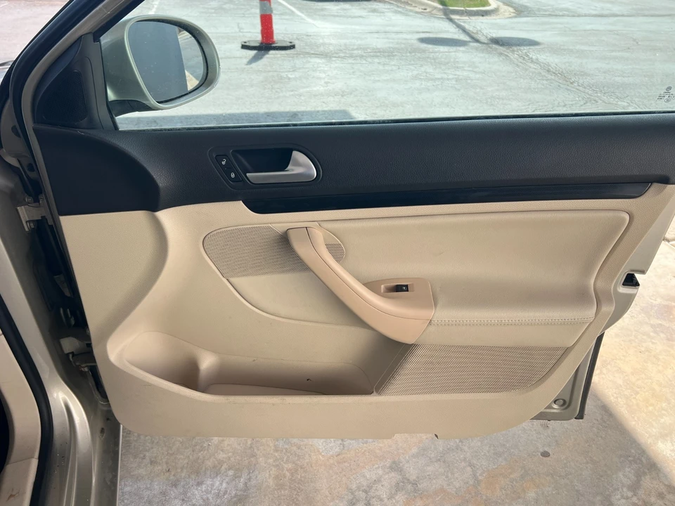 2014 Volkswagen A6 Jetta - Image 15 of 21