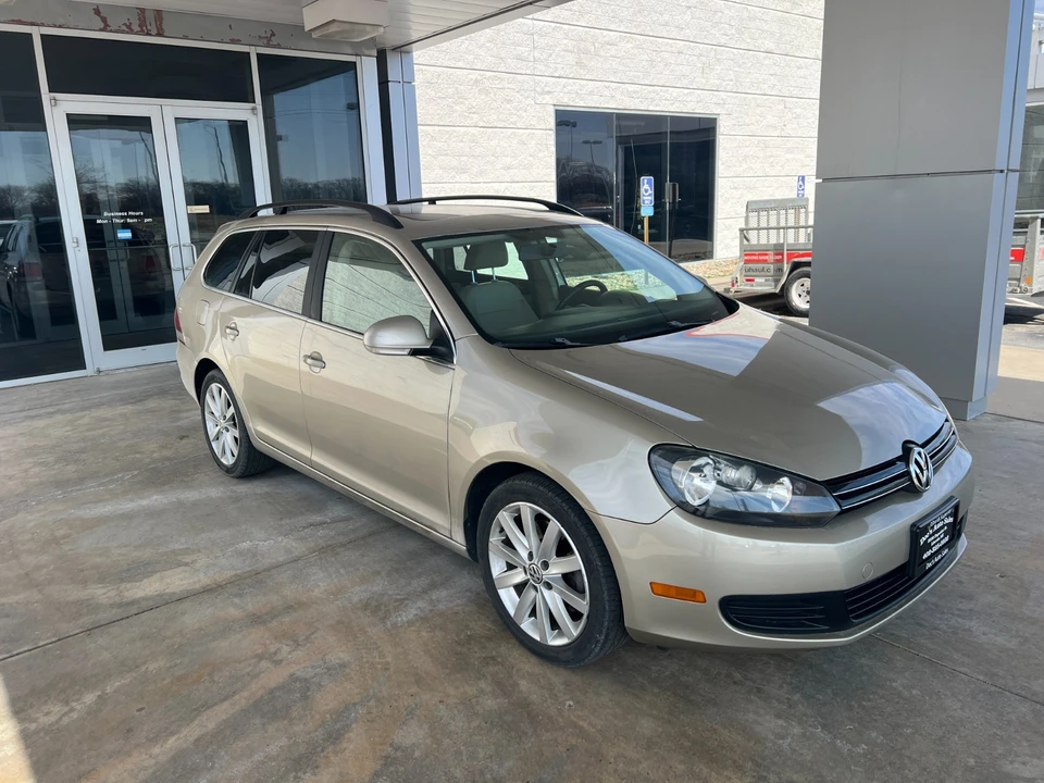 2014 Volkswagen A6 Jetta - Image 3 of 21