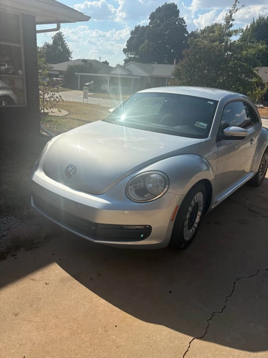 2014 Volkswagen A5 Beetle - Image 3 of 4