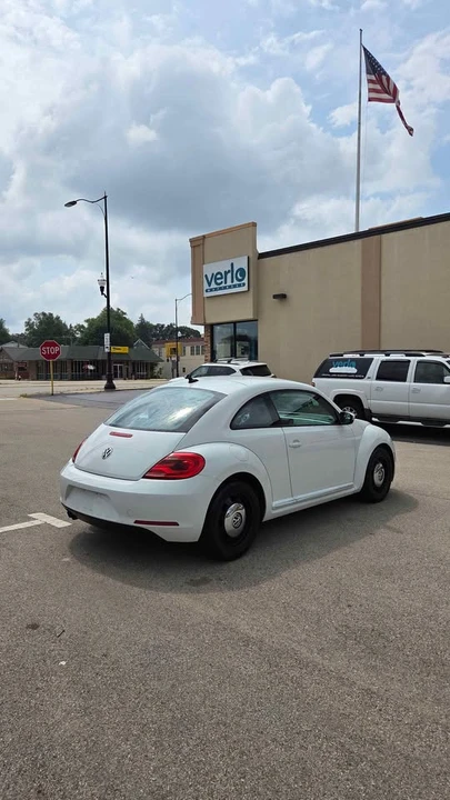 2014 Volkswagen A5 Beetle - Image 4 of 14