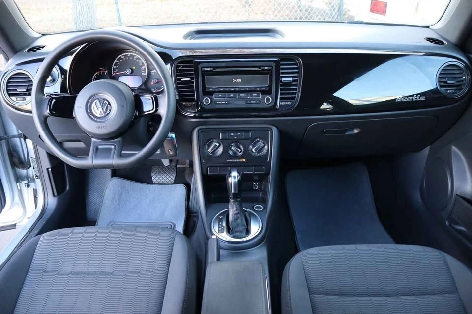 2014 Volkswagen A5 Beetle - Image 7 of 20