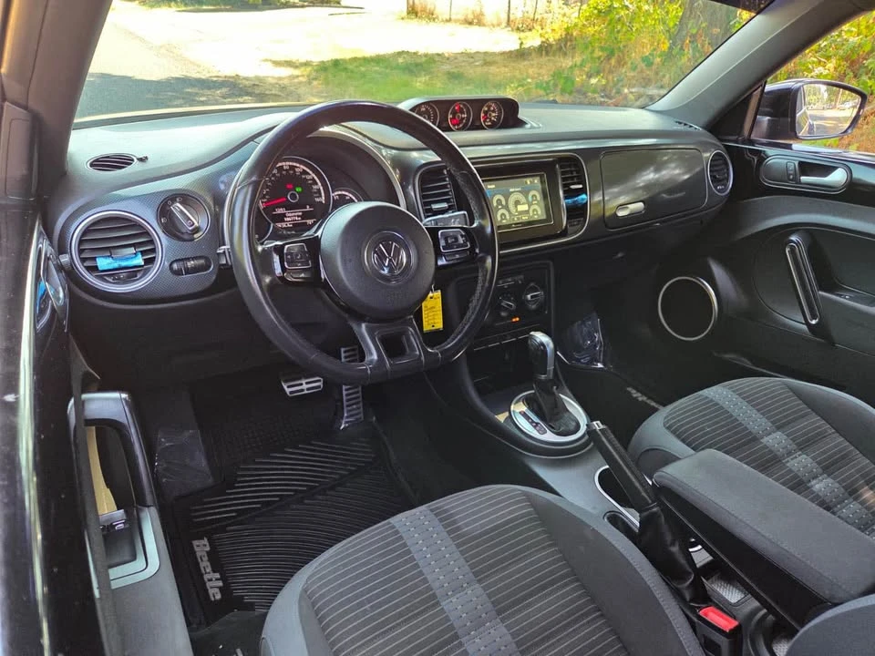 2014 Volkswagen A5 Beetle - Image 5 of 9