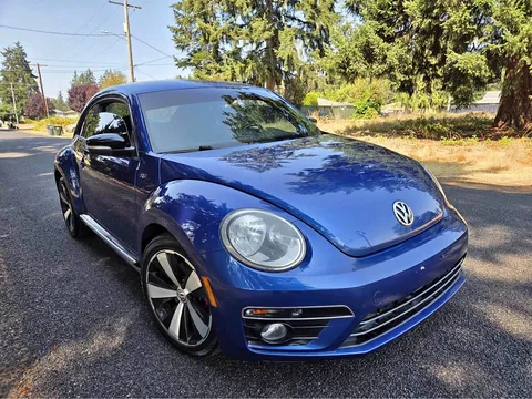 2014 Volkswagen New Beetle R-Line