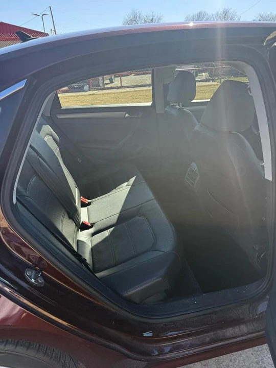 2014 Volkswagen Passat - Image 15 of 19
