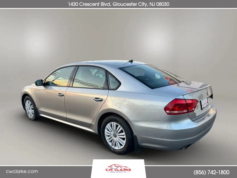 2014 Volkswagen Passat - Image 8 of 12