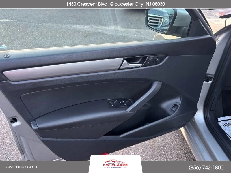 2014 Volkswagen Passat - Image 11 of 12