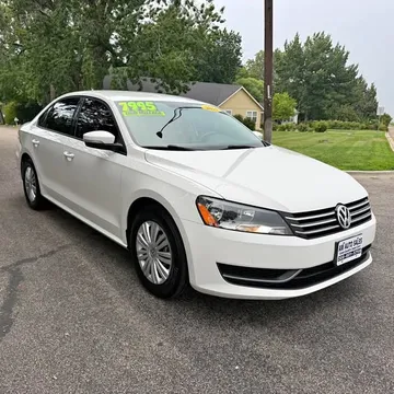 2014 Volkswagen Passat 1.8T S