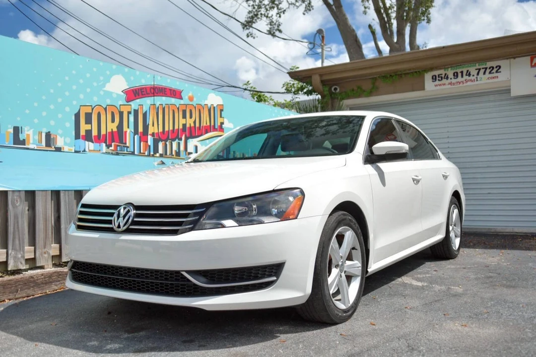 2014 Volkswagen Passat - Image 4 of 12