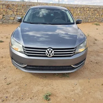 2014 Volkswagen Passat 1.8T SE