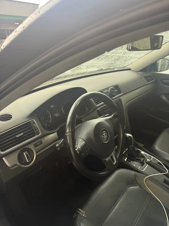 2014 Volkswagen Passat - Image 15 of 16