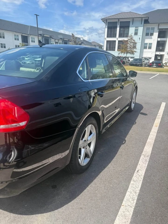 2014 Volkswagen Passat - Image 2 of 16