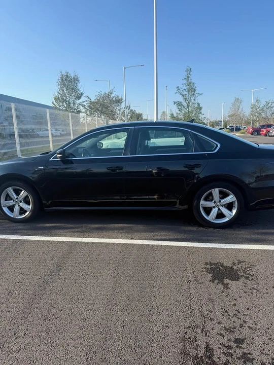 2014 Volkswagen Passat - Image 7 of 16