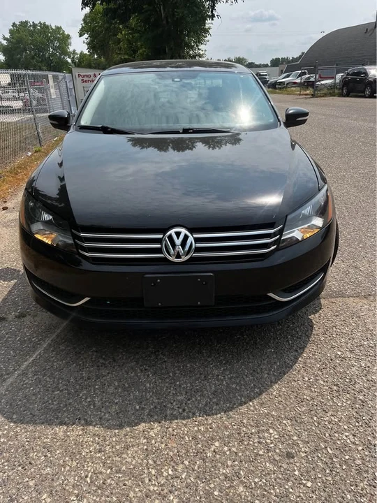 2014 Volkswagen Passat - Image 2 of 9