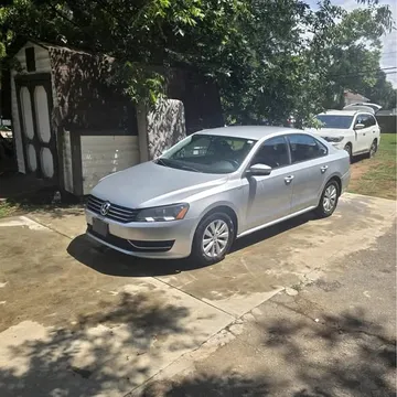 2014 Volkswagen Passat 1.8T Wolfsburg Edition Sedan 4D