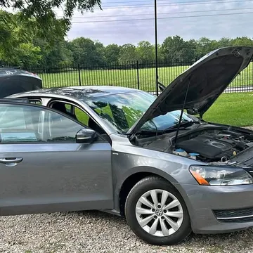 2014 Volkswagen Passat 2.5L Wolfsburg Edition Sedan 4D